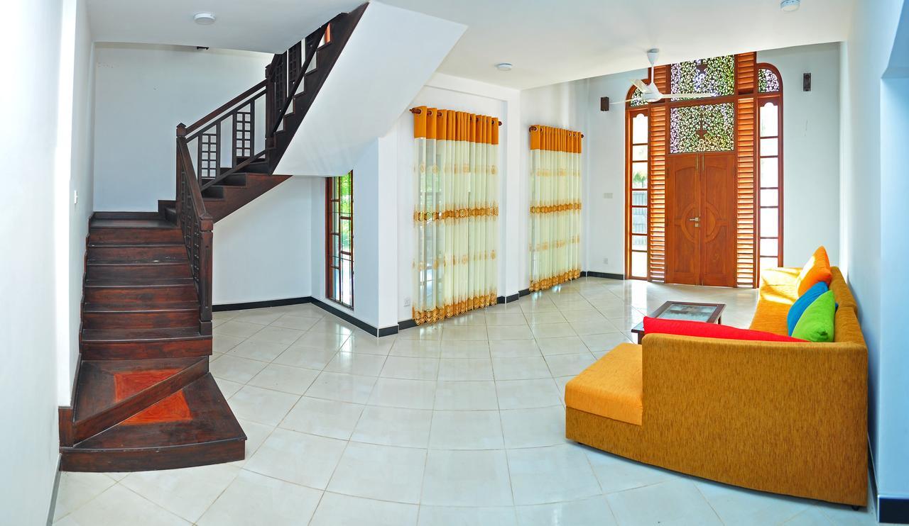 Falcon Villa Induruwa Εξωτερικό φωτογραφία