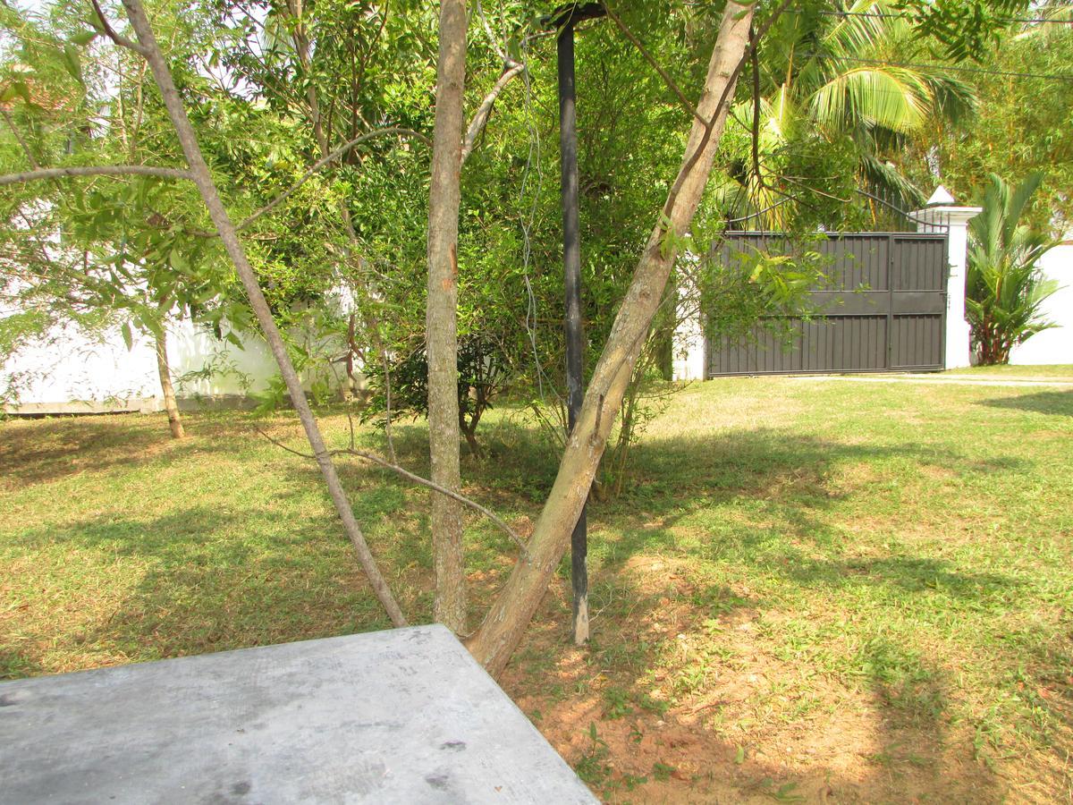 Falcon Villa Induruwa Εξωτερικό φωτογραφία